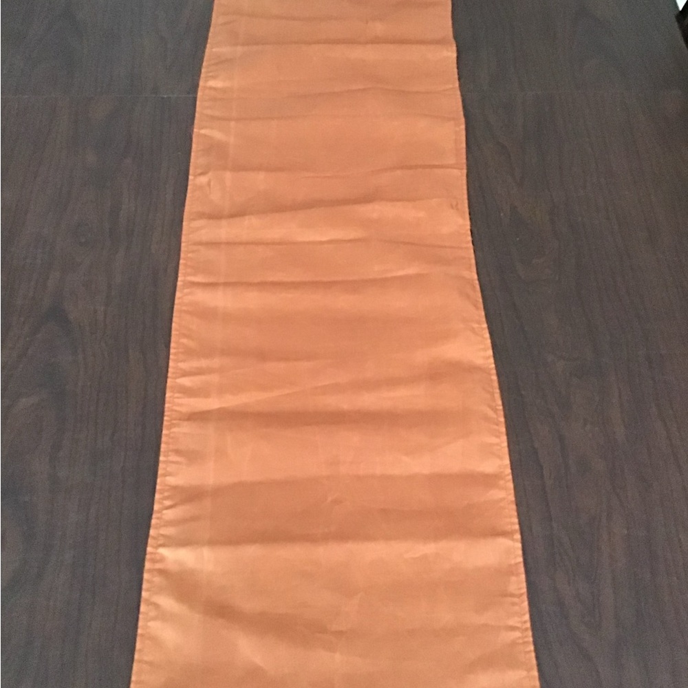 Pier 1 Imports Table Runner rectangle 100% polyester 13x72